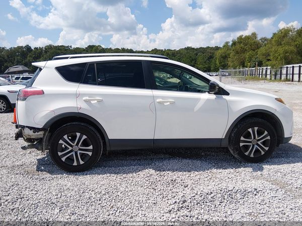 2017 TOYOTA RAV4 LE — I116