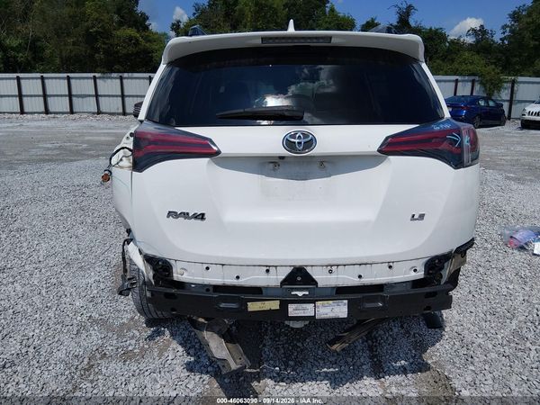 2017 TOYOTA RAV4 LE — I119