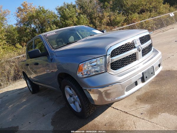 2023 RAM 1500 CLASSIC SLT — I1