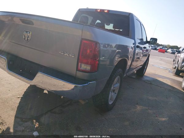 2023 RAM 1500 CLASSIC SLT — I4