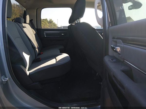 2023 RAM 1500 CLASSIC SLT — I8