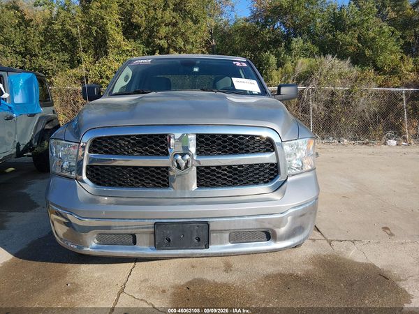 2023 RAM 1500 CLASSIC SLT — I115