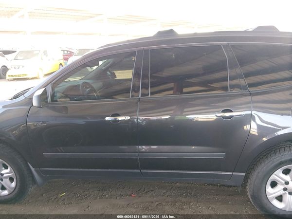 2017 CHEVROLET TRAVERSE LS — I117