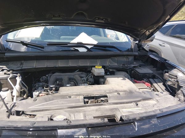 2025 NISSAN PATHFINDER SL FWD