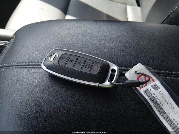 2025 NISSAN PATHFINDER SL FWD