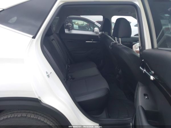 2023 KIA SELTOS S — I8