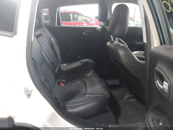 2018 JEEP COMPASS LATITUDE 4X4 — I8
