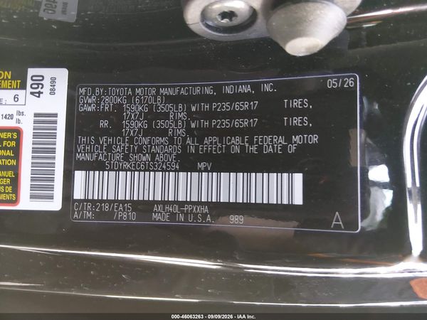 2026 TOYOTA SIENNA XLE