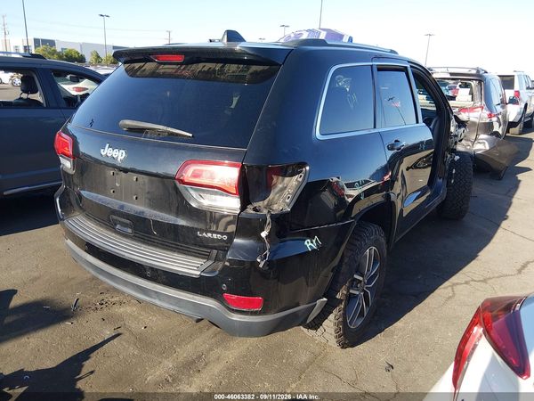 2020 JEEP GRAND CHEROKEE LAREDO E 4X2 — I4
