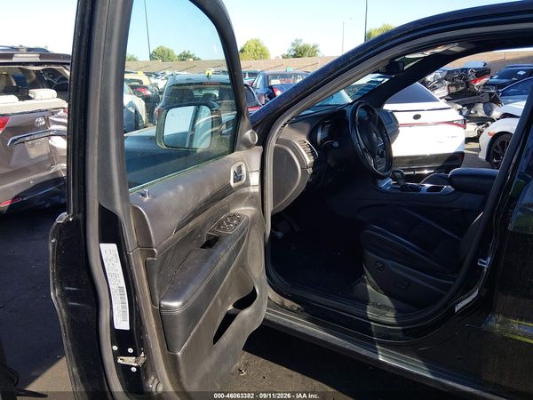 2020 JEEP GRAND CHEROKEE LAREDO E 4X2 — I5