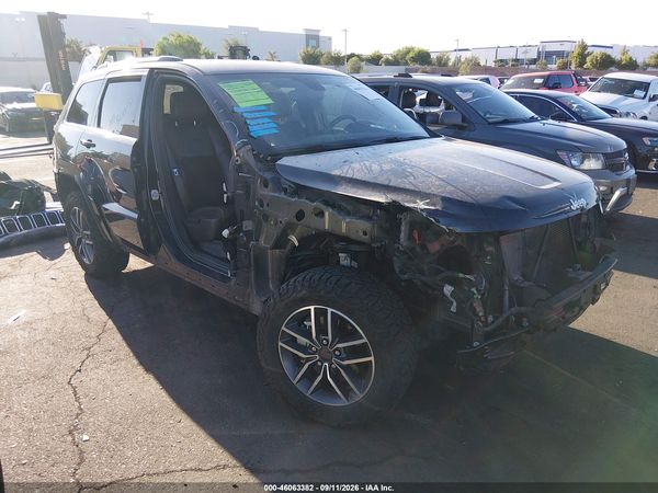 2020 JEEP GRAND CHEROKEE LAREDO E 4X2 — I6