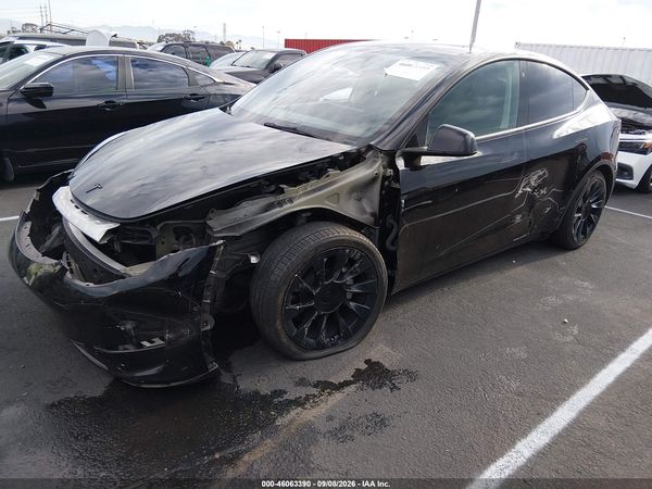 2022 TESLA MODEL Y — I2