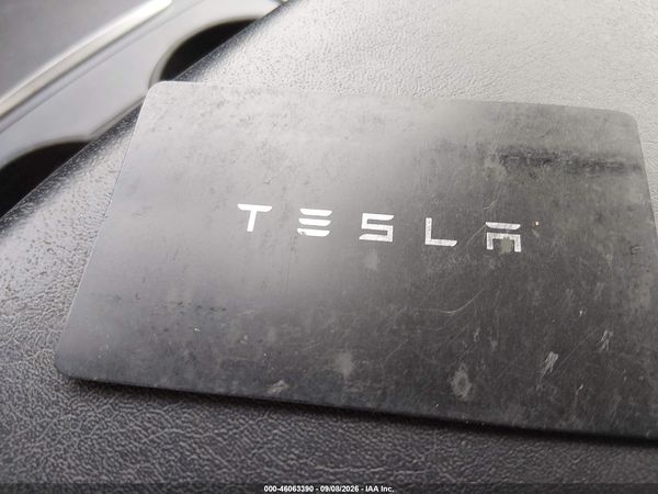 2022 TESLA MODEL Y — I11