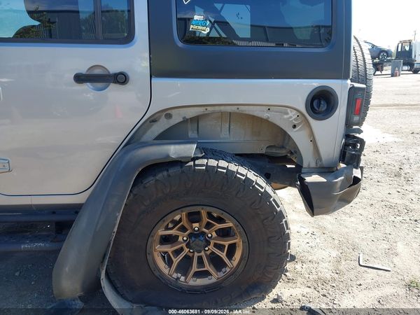 2017 JEEP WRANGLER UNLIMITED SPORT 4X4 — I6