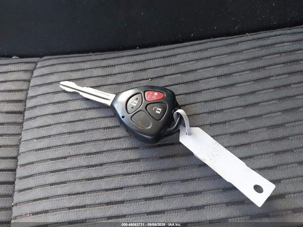 2016 TOYOTA 4RUNNER SR5 — I11