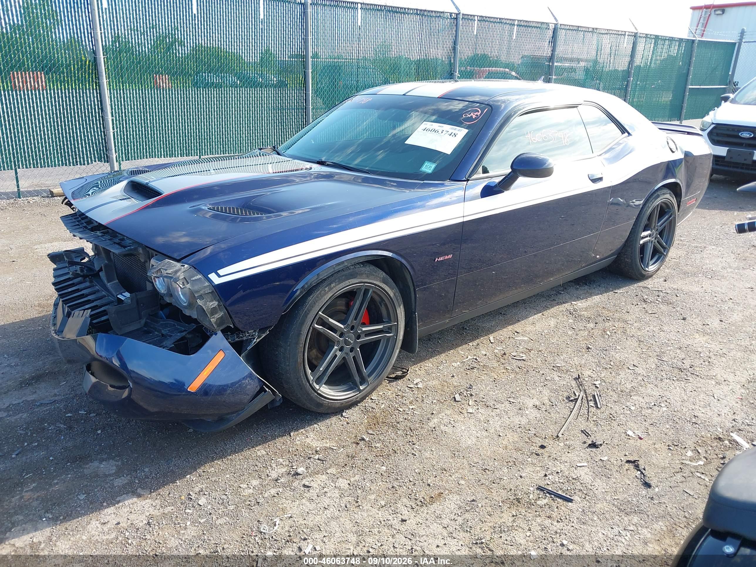 2015 DODGE CHALLENGER R/T PLUS — I2