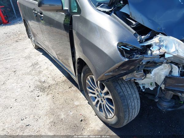 2020 TOYOTA SIENNA LE — I152