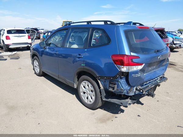 2022 SUBARU FORESTER Base Plus — I3
