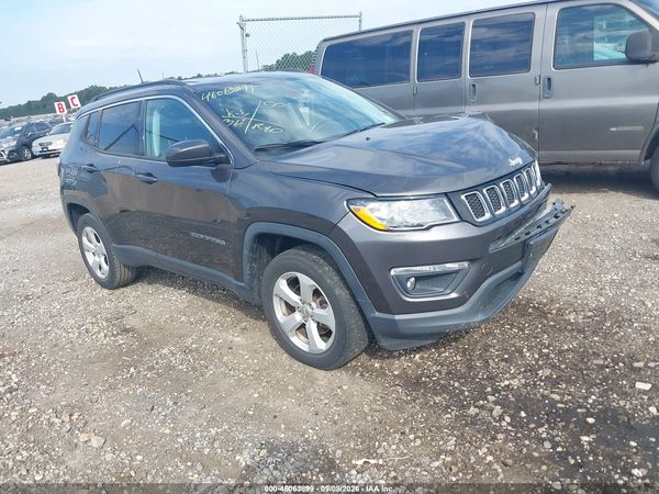 2018 JEEP COMPASS LATITUDE 4X4 — I1