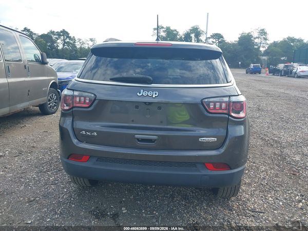 2018 JEEP COMPASS LATITUDE 4X4 — I119