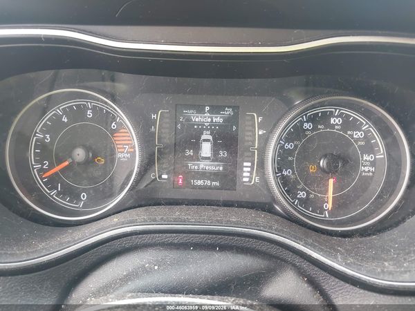 2019 JEEP CHEROKEE LATITUDE PLUS FWD — I7