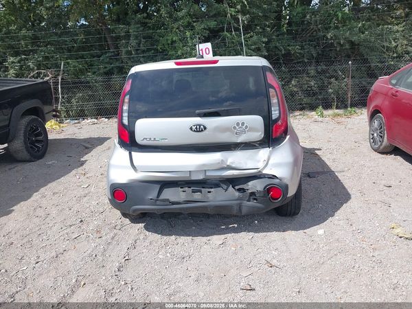 2017 KIA SOUL Base — I6