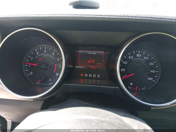 2019 FORD MUSTANG ECOBOOST PREMIUM — I7