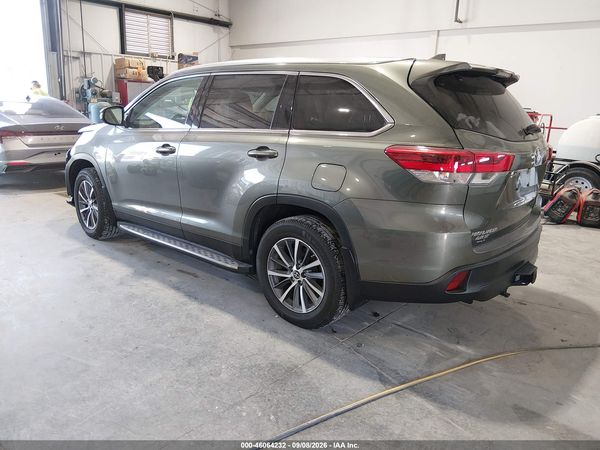 2019 TOYOTA HIGHLANDER XLE — I3