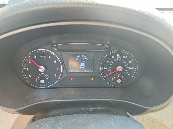 2019 KIA SORENTO L, LX, S