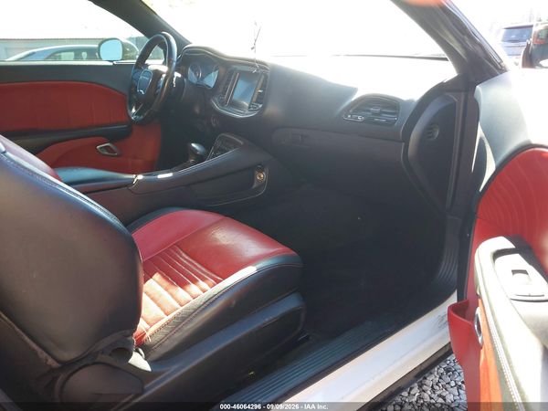 2015 DODGE CHALLENGER R/T PLUS SHAKER — I152