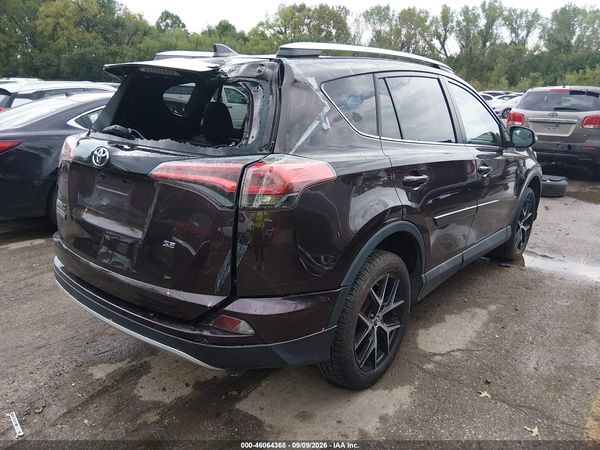 2016 TOYOTA RAV4 SE — I4