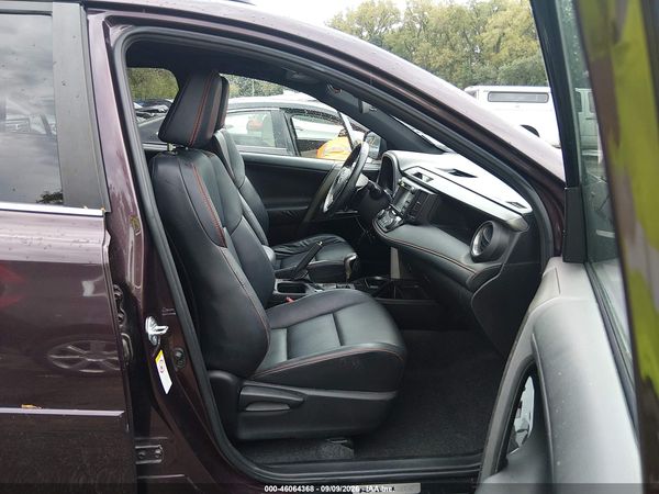2016 TOYOTA RAV4 SE — I5