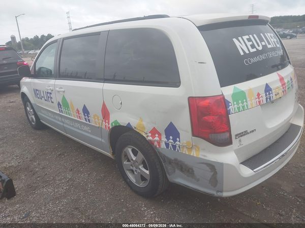 2013 DODGE GRAND CARAVAN SXT