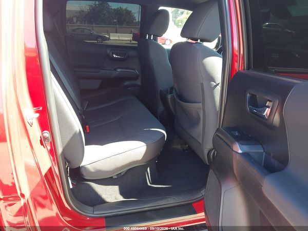 2019 TOYOTA TACOMA TRD SPORT — I8