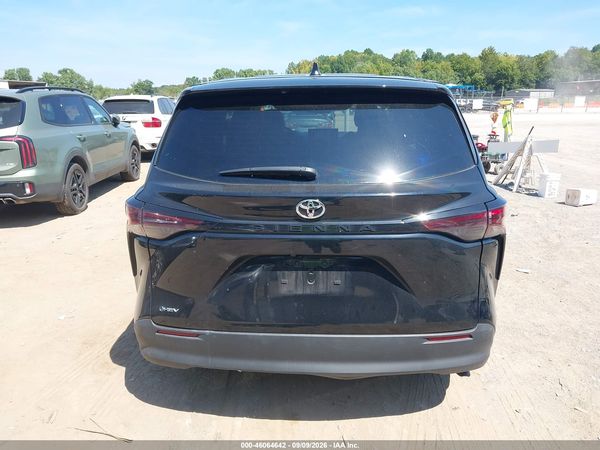 2026 TOYOTA SIENNA LE
