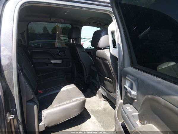 2015 CHEVROLET SILVERADO 3500HD LT — I8