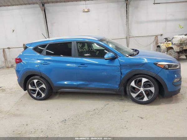 2016 HYUNDAI TUCSON SPORT — I116