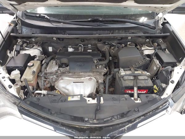2016 TOYOTA RAV4 LE — I10
