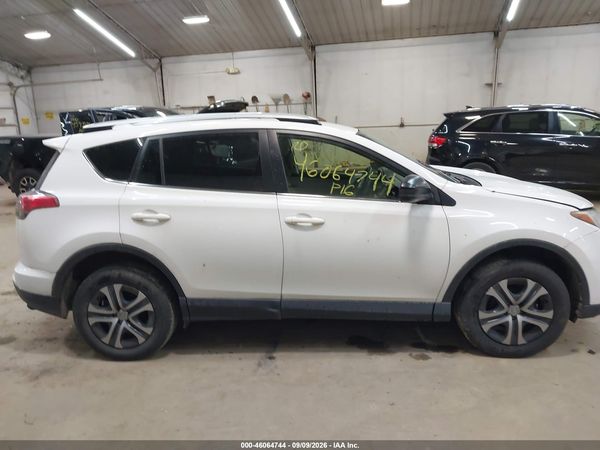 2016 TOYOTA RAV4 LE — I116