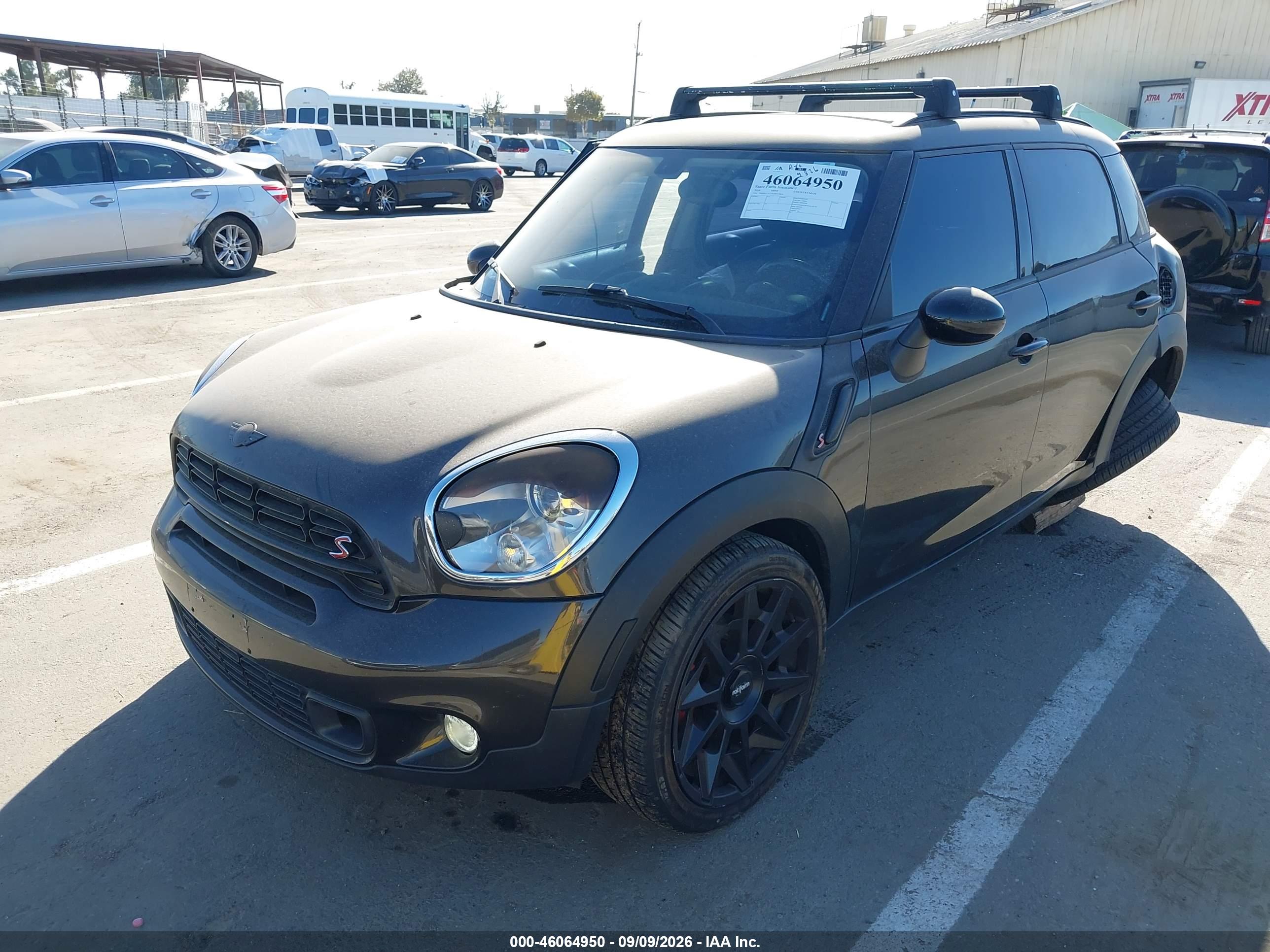 2016 MINI COUNTRYMAN COOPER S — I2