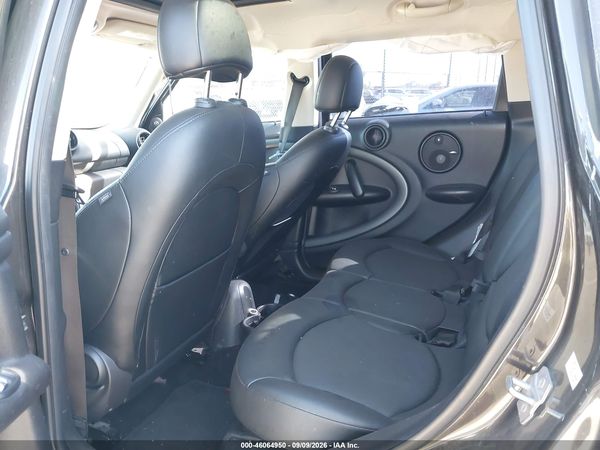 2016 MINI COUNTRYMAN COOPER S — I8