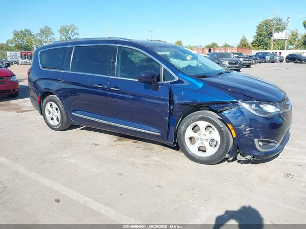 2017 CHRYSLER PACIFICA TOURING-L PLUS — I6