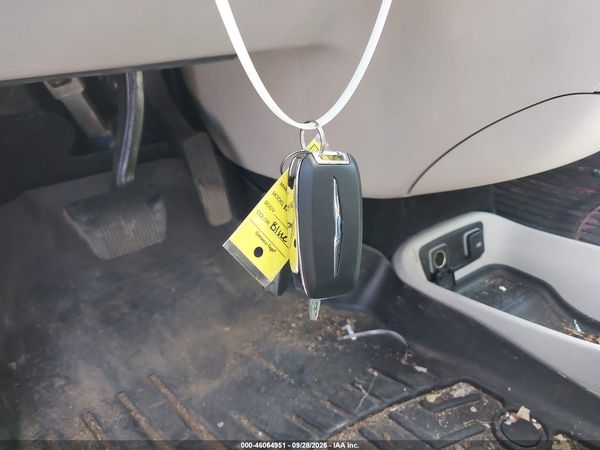 2017 CHRYSLER PACIFICA TOURING-L PLUS — I11