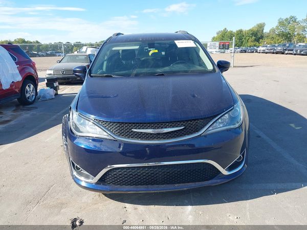 2017 CHRYSLER PACIFICA TOURING-L PLUS — I115