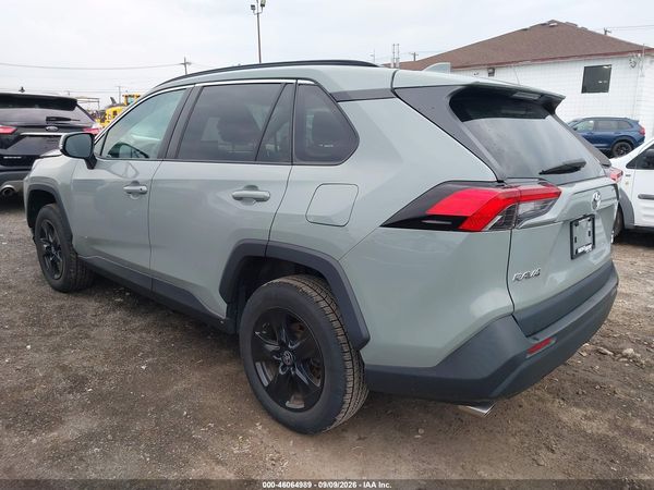 2022 TOYOTA RAV4 XLE — I3