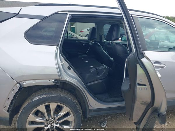 2021 TOYOTA RAV4 XLE PREMIUM — I8