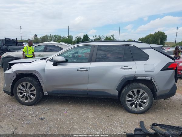 2021 TOYOTA RAV4 XLE PREMIUM — I117