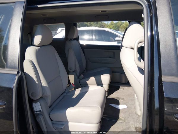 2020 KIA SEDONA L — I8