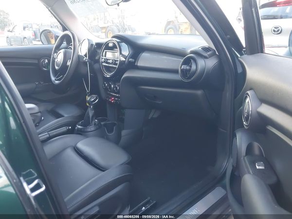 2015 MINI HARDTOP COOPER