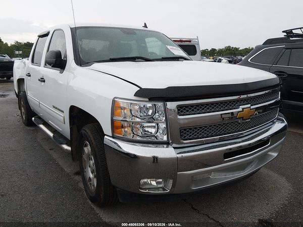 2012 CHEVROLET SILVERADO 1500 LT — I1